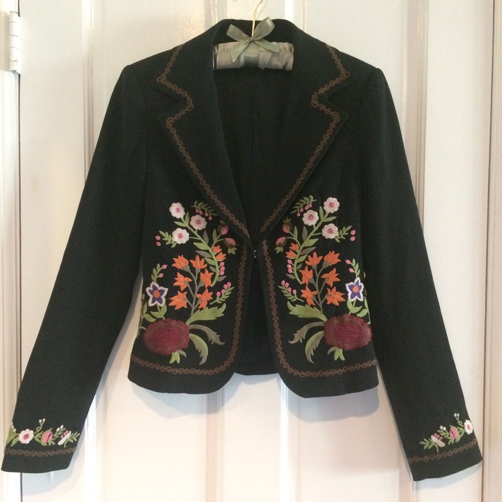 Bold Floral Embroidered Boho Cottagecore Jacket size 5 / 6